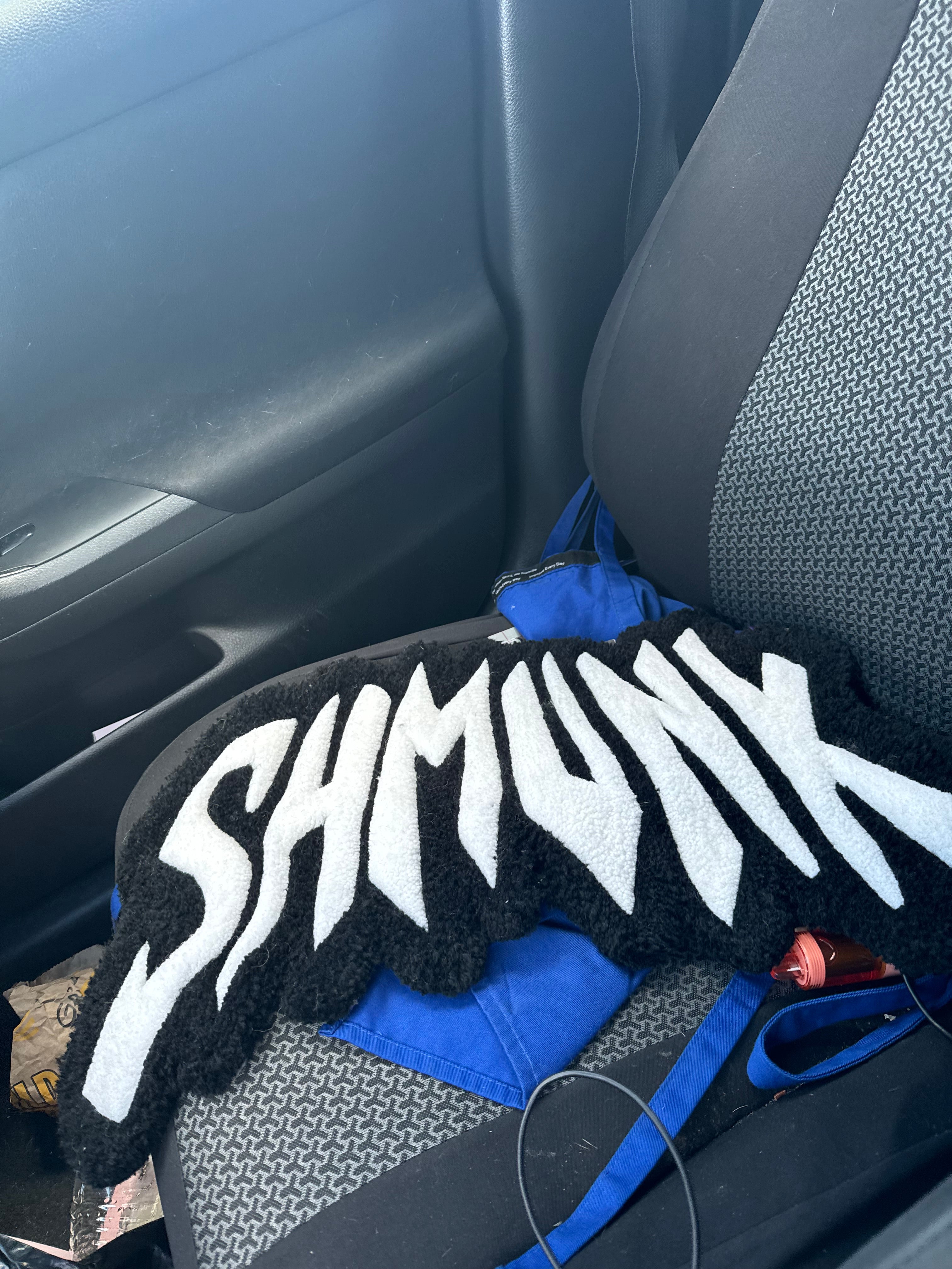 THE SHMUG